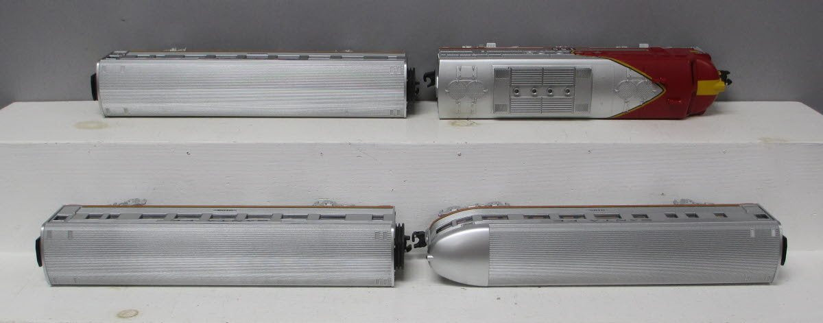 Lionel 6-30001 O Gauge Santa Fe El Capitan Diesel Passenger Train Set