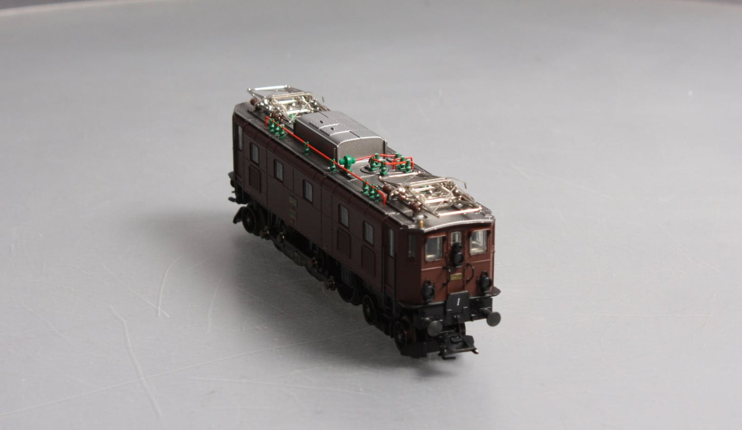 Marklin 37513 Ae 3/6 II Electric Locomotive with Sound SBB