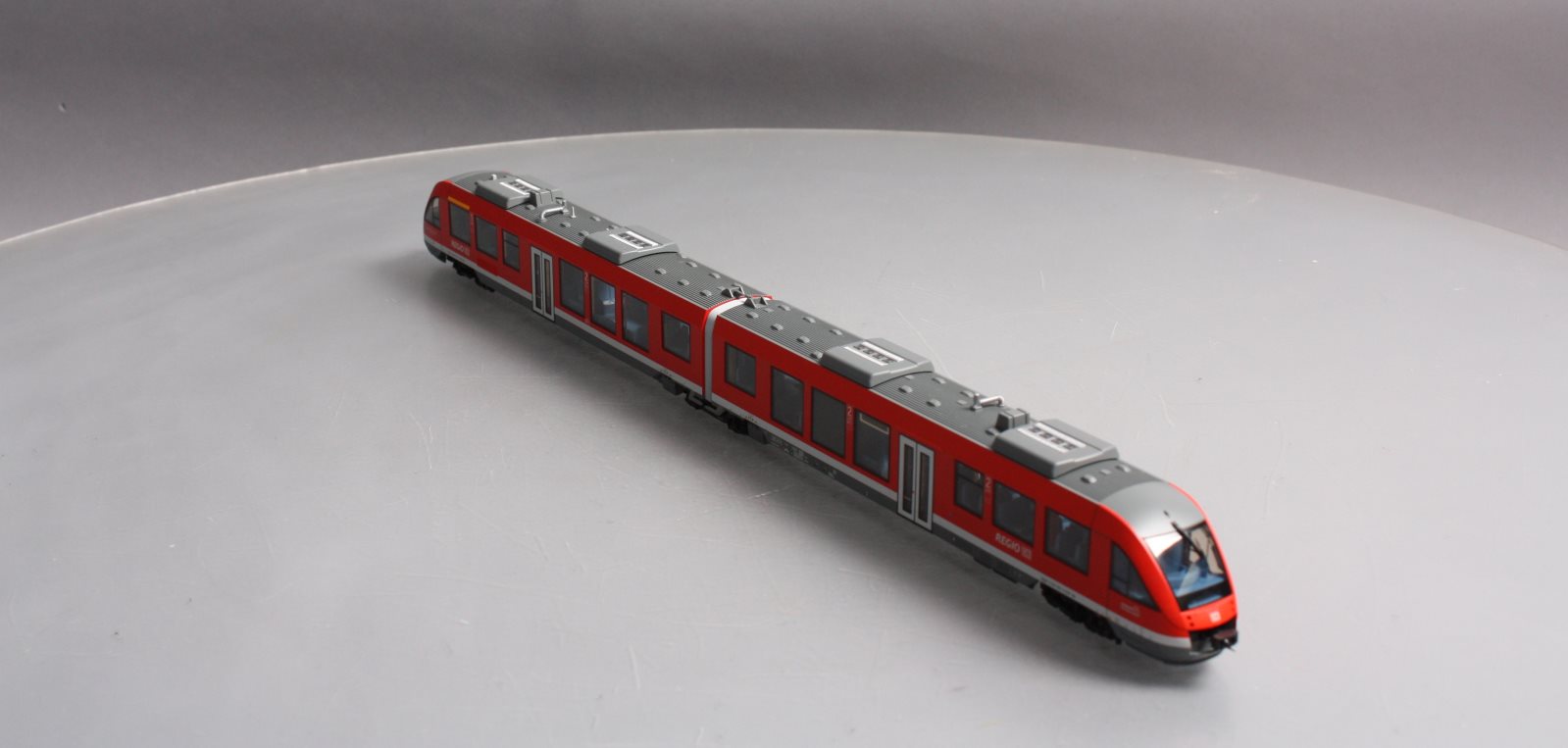 Marklin 37736 HO Scale DB Diesel Powered Commuter Rail Car #648.2 w Sound