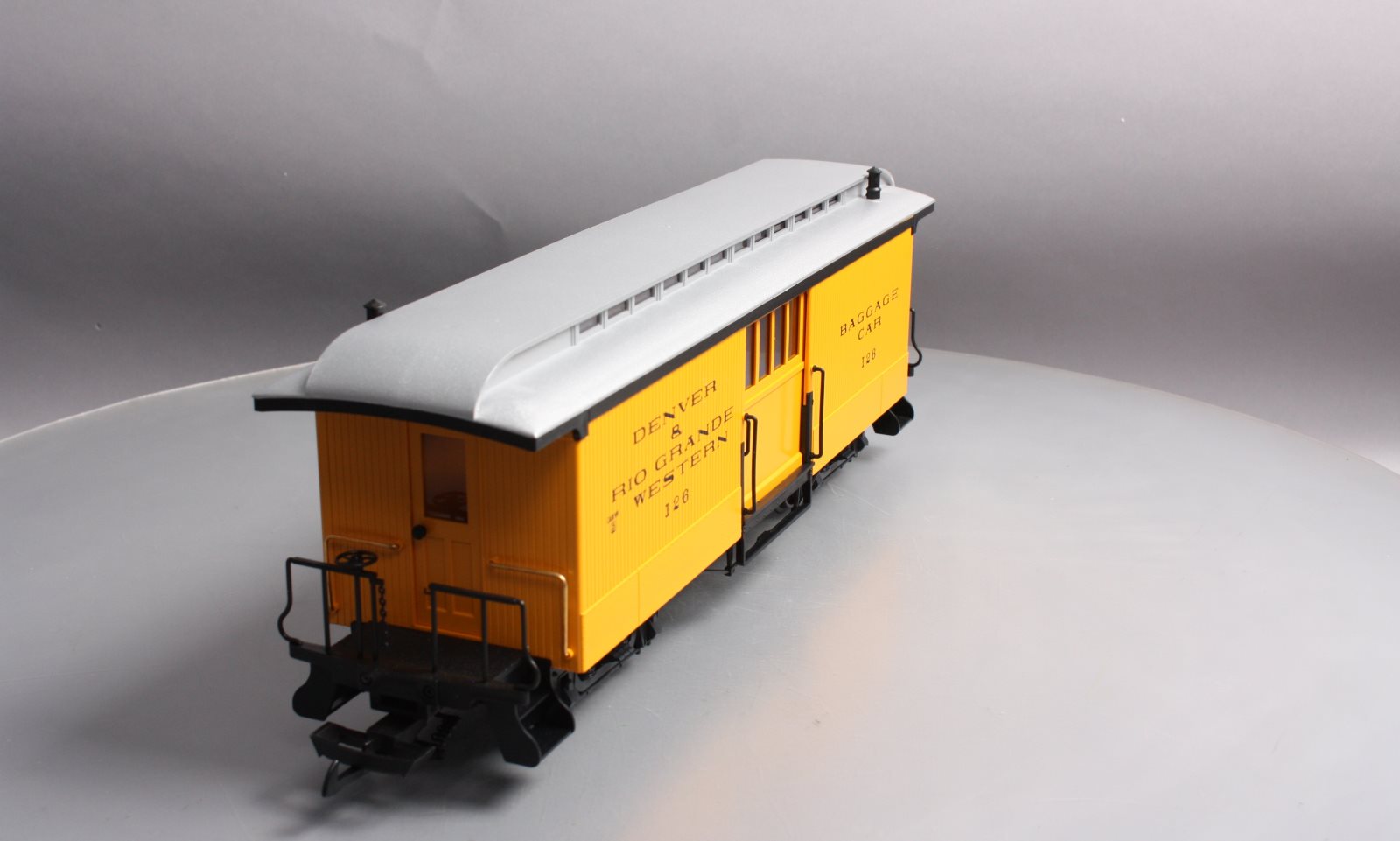 LGB 3084 G Scale D&RG Yellow & Silver Baggage Car #126 LN/Box