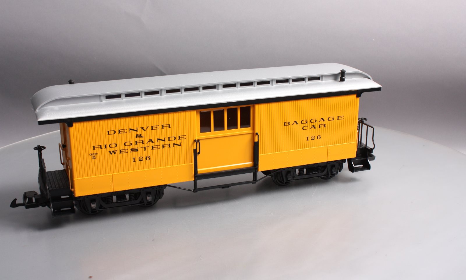 LGB 3084 G Scale D&RG Yellow & Silver Baggage Car #126 LN/Box
