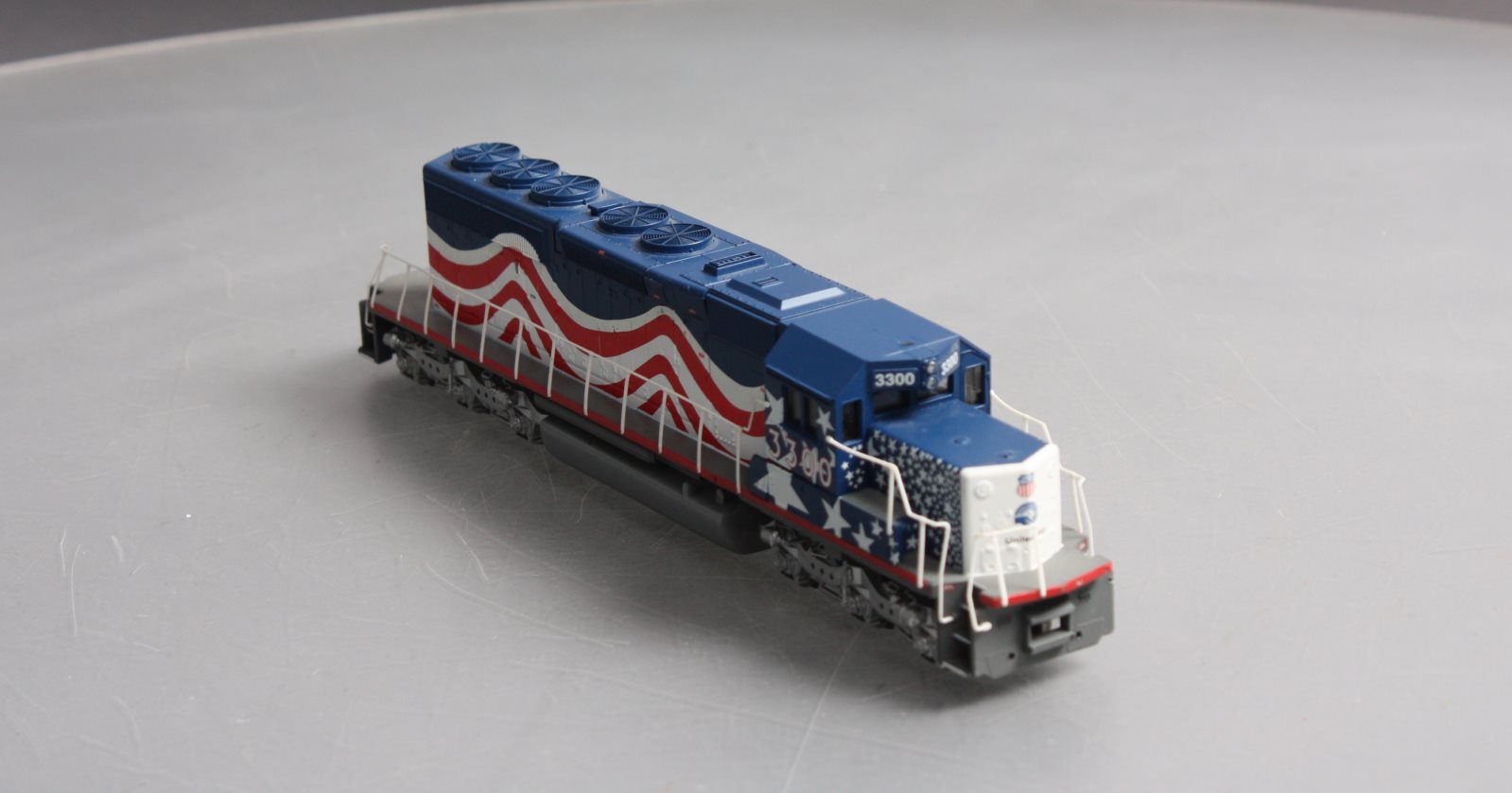 Athearn 71629 HO UP/United Way RTR SD40-2 Diesel Locomotive w/DCC & Sound #3300