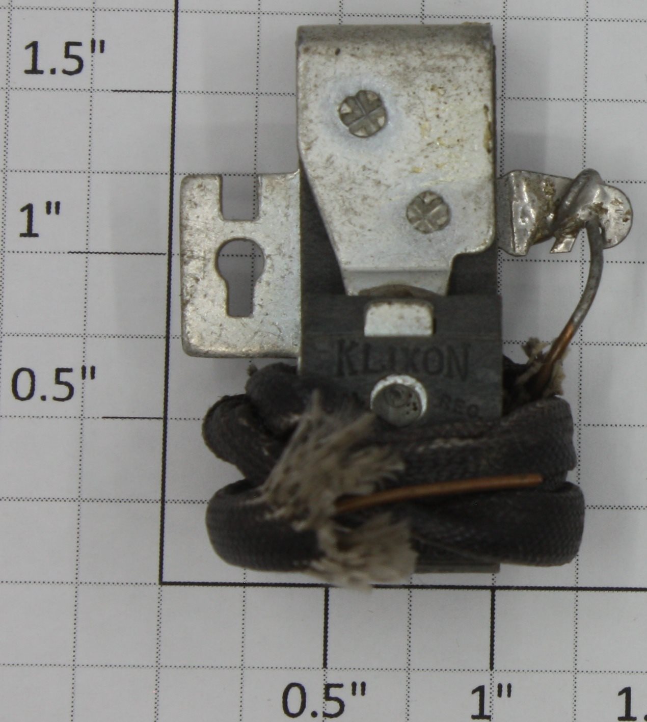 Lionel ZW-232 10 Amp Side Mount Circuit Breaker