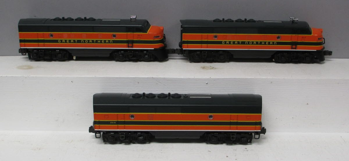 Lionel 6-11724 O Gauge Great Northern F3 ABA Diesel Locomotive Set EX/Box