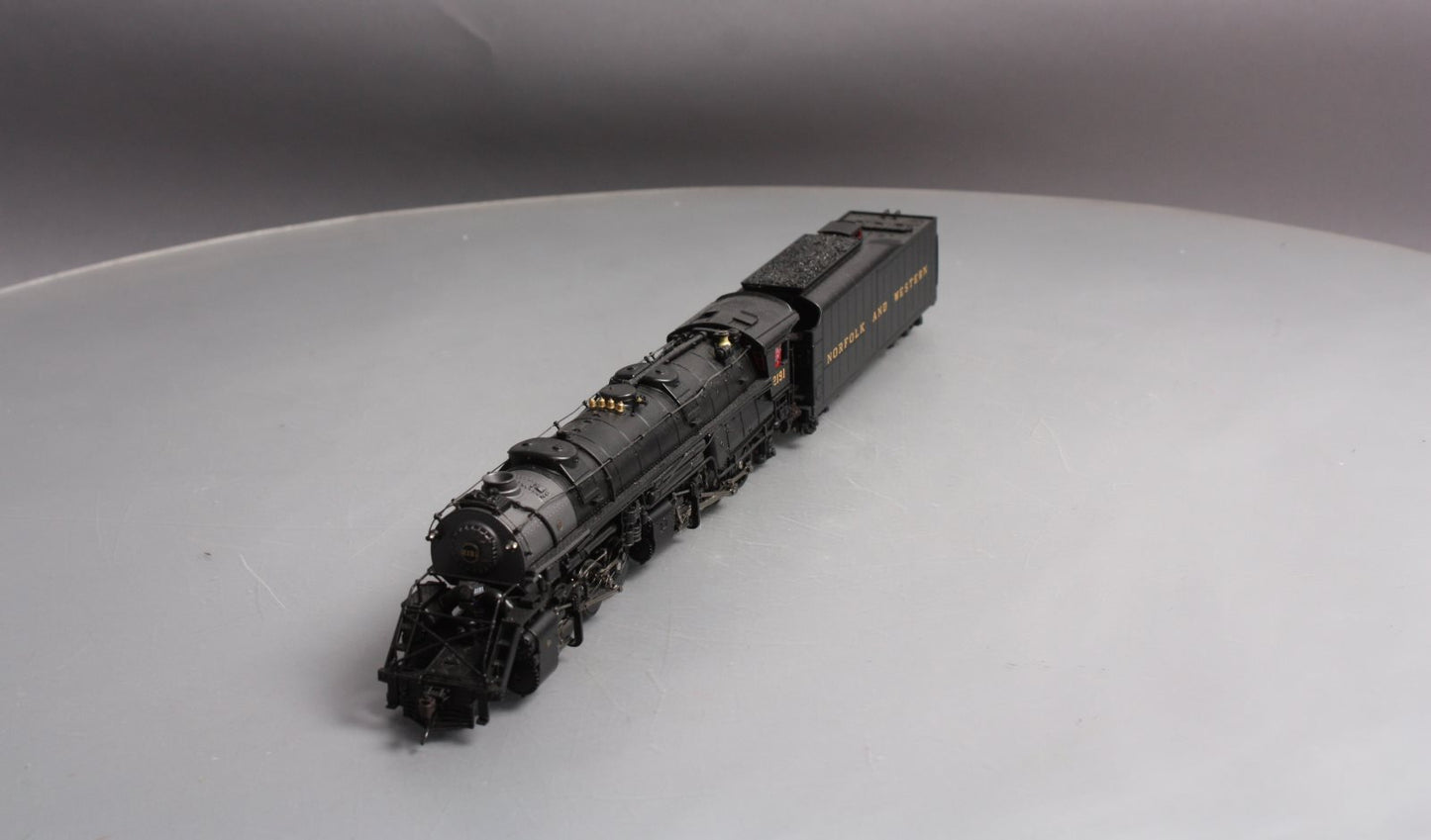 Broadway Limited 2100 HO Norfolk & Western Y6b 2-8-8-2 221 Tender #2191