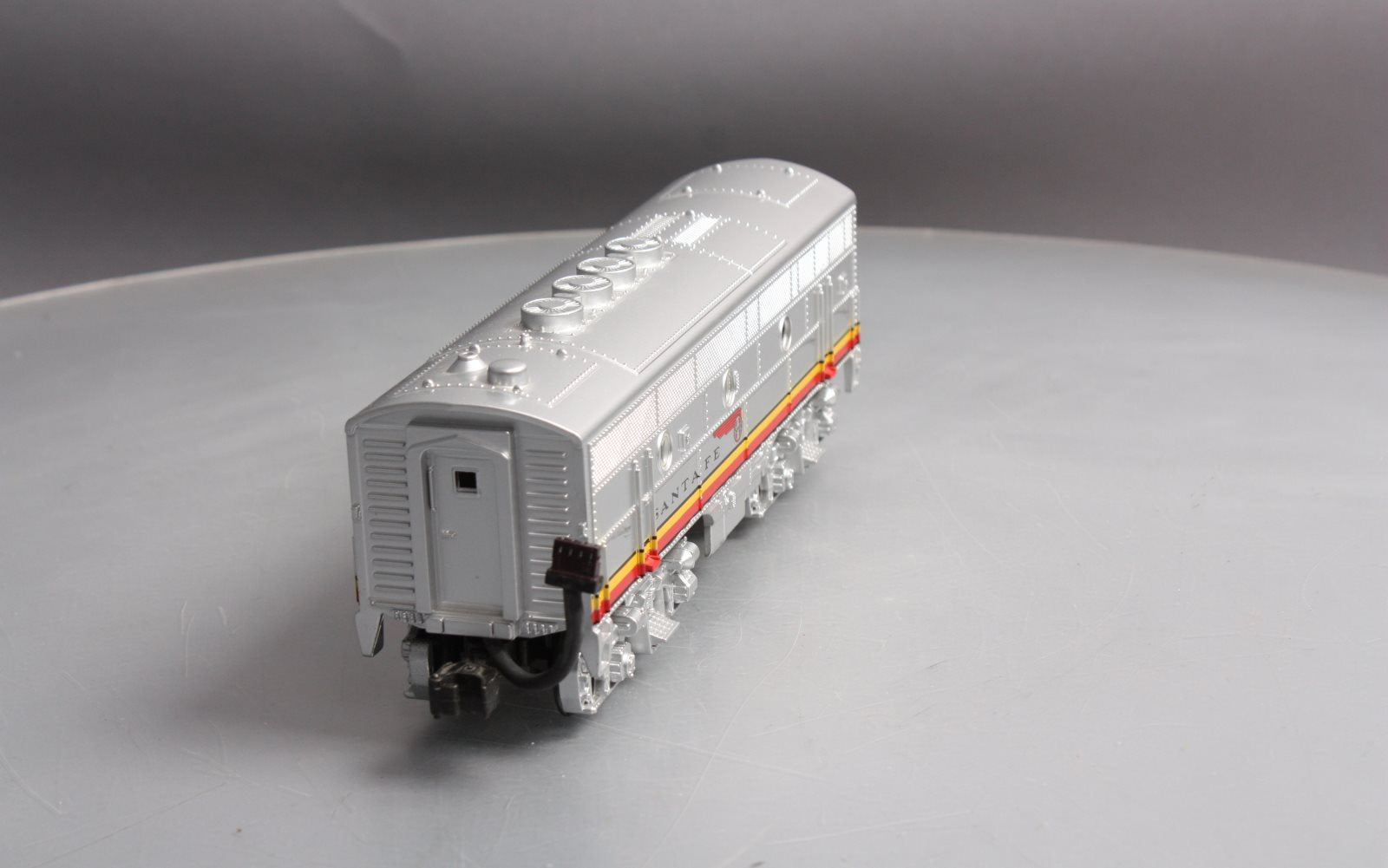 MTH 30-2133 O Gauge Santa Fe F3 B-Unit Non-Powered Diesel Engine EX/Box