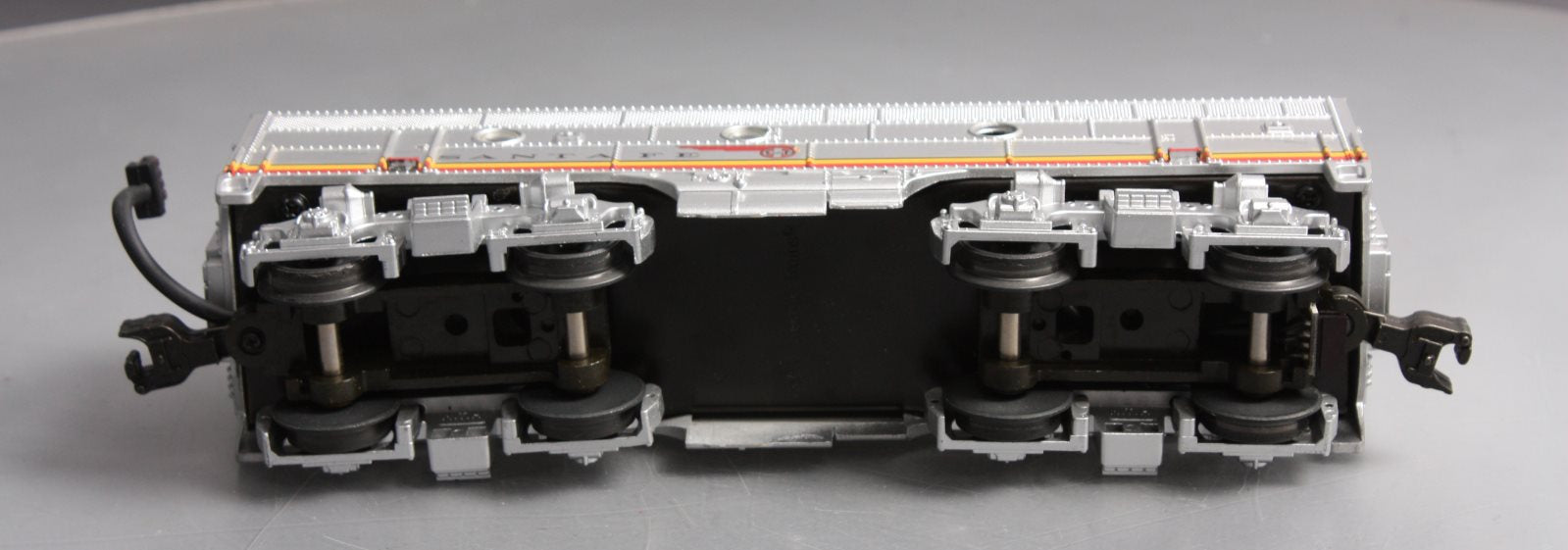MTH 30-2133 O Gauge Santa Fe F3 B-Unit Non-Powered Diesel Engine EX/Box