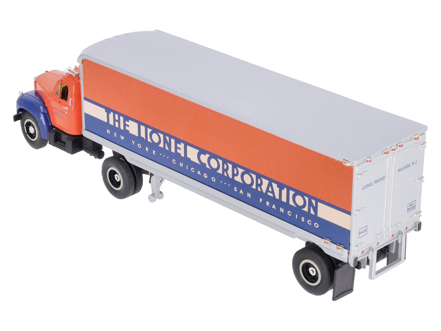 First Gear 19-0116 1:34 Scale Die-Cast 1960 Mack Model B-61 Truck & Trailer