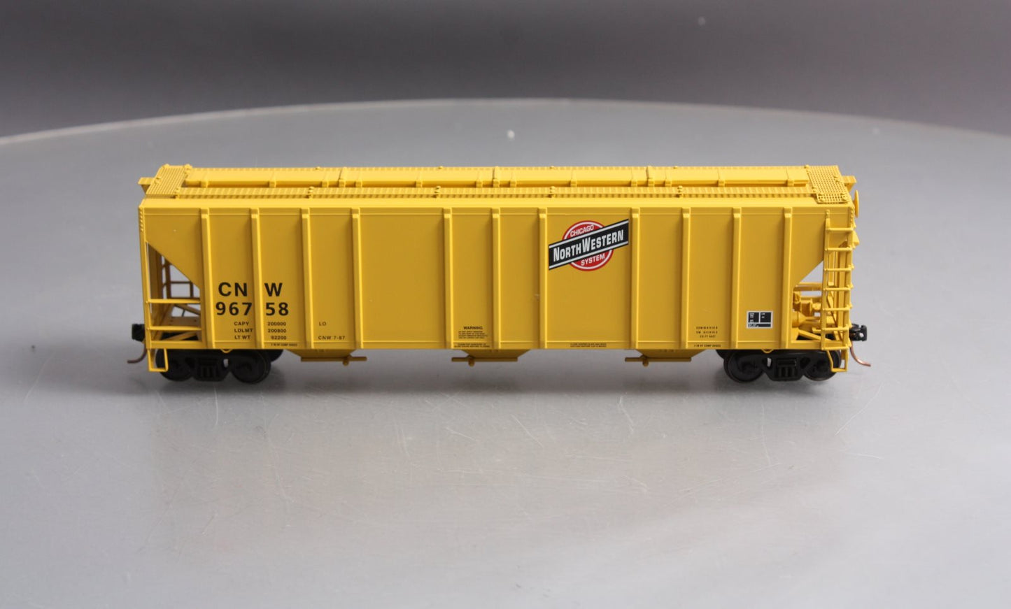 American Models 3304 S Scale CN&W 3-Bay Grain Hopper Car #96758 - Scale Wheels LN/Box