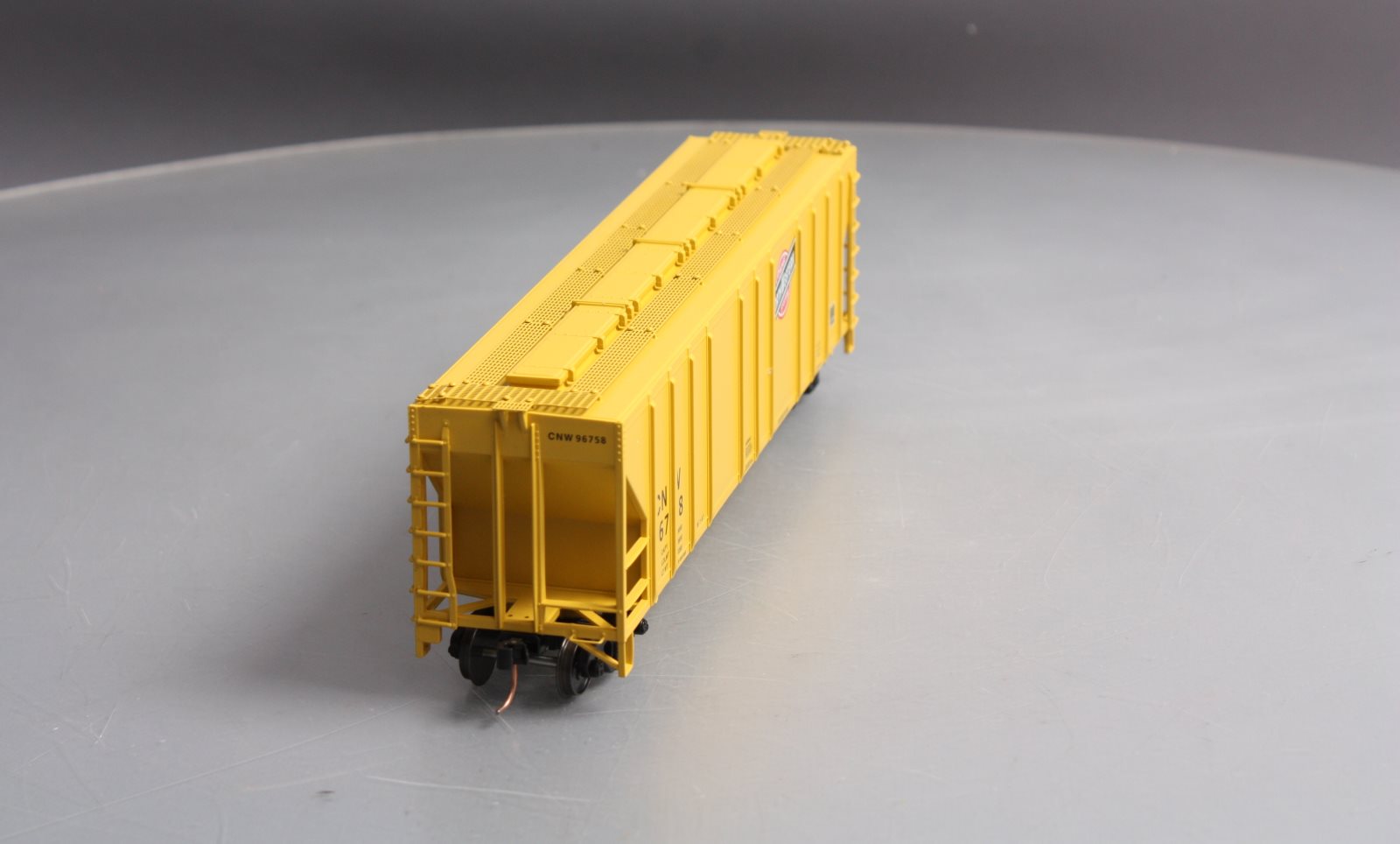 American Models 3304 S Scale CN&W 3-Bay Grain Hopper Car #96758 - Scale Wheels LN/Box