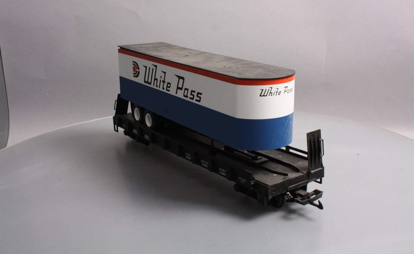 USA Trains R17020 G White Pass and Yukon Piggy Back Flat Car