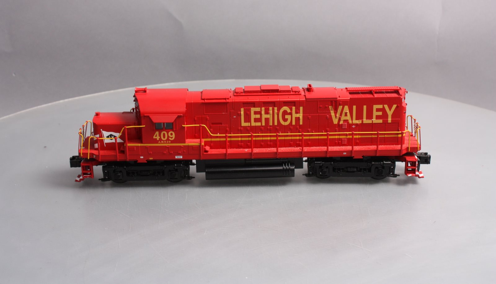 Lionel 6-18589 O Gauge Lehigh Valley C-420 Diesel Locomotive #409 LN
