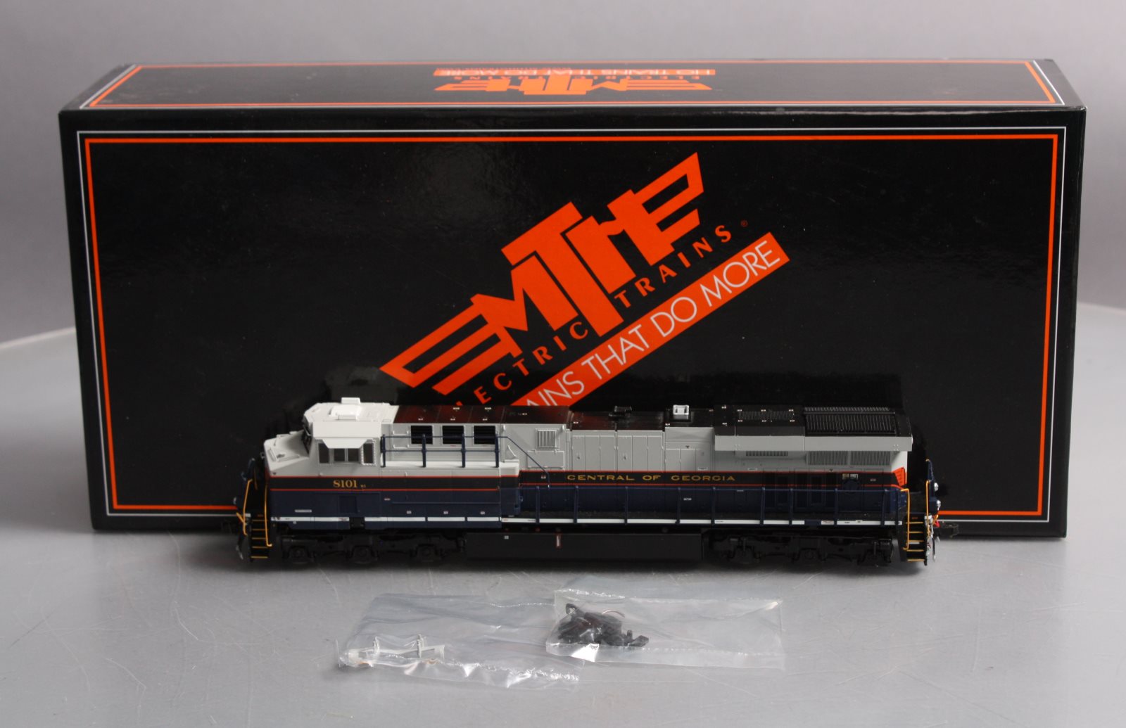 MTH 80-2337-1 HO Central Georgia GE ES44AC w/Proto-Sound 3.0 & DCC #8101
