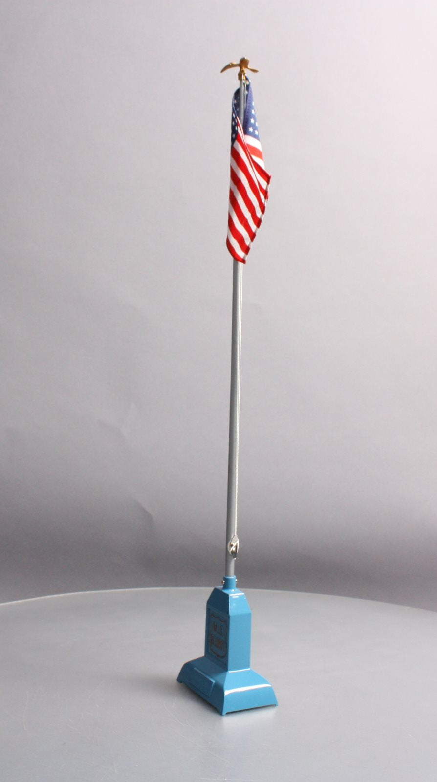 MTH 11-90078 O American Flyer Old Glory Flag Pole & Base w/ American Flag #2050 LN/Box