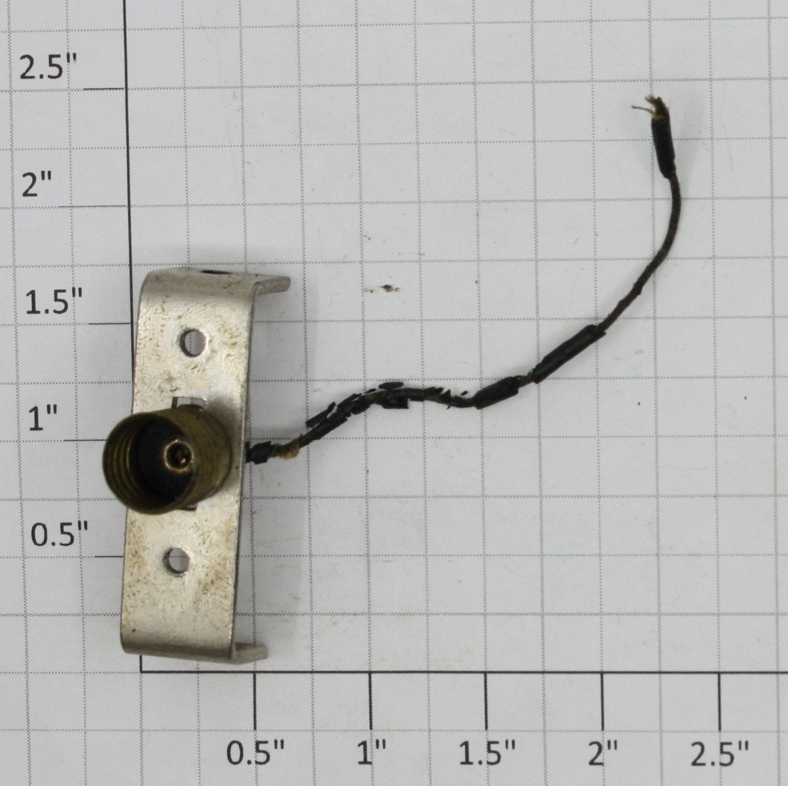Lionel 700E-270 Lamp Bracket and Socket