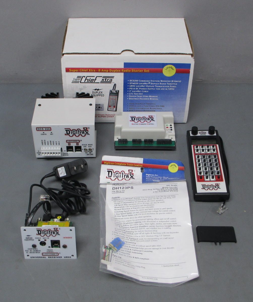 Digitrax SCFXD8 Super Chief Xtra Starter Duplex Radio 8 Amp Set