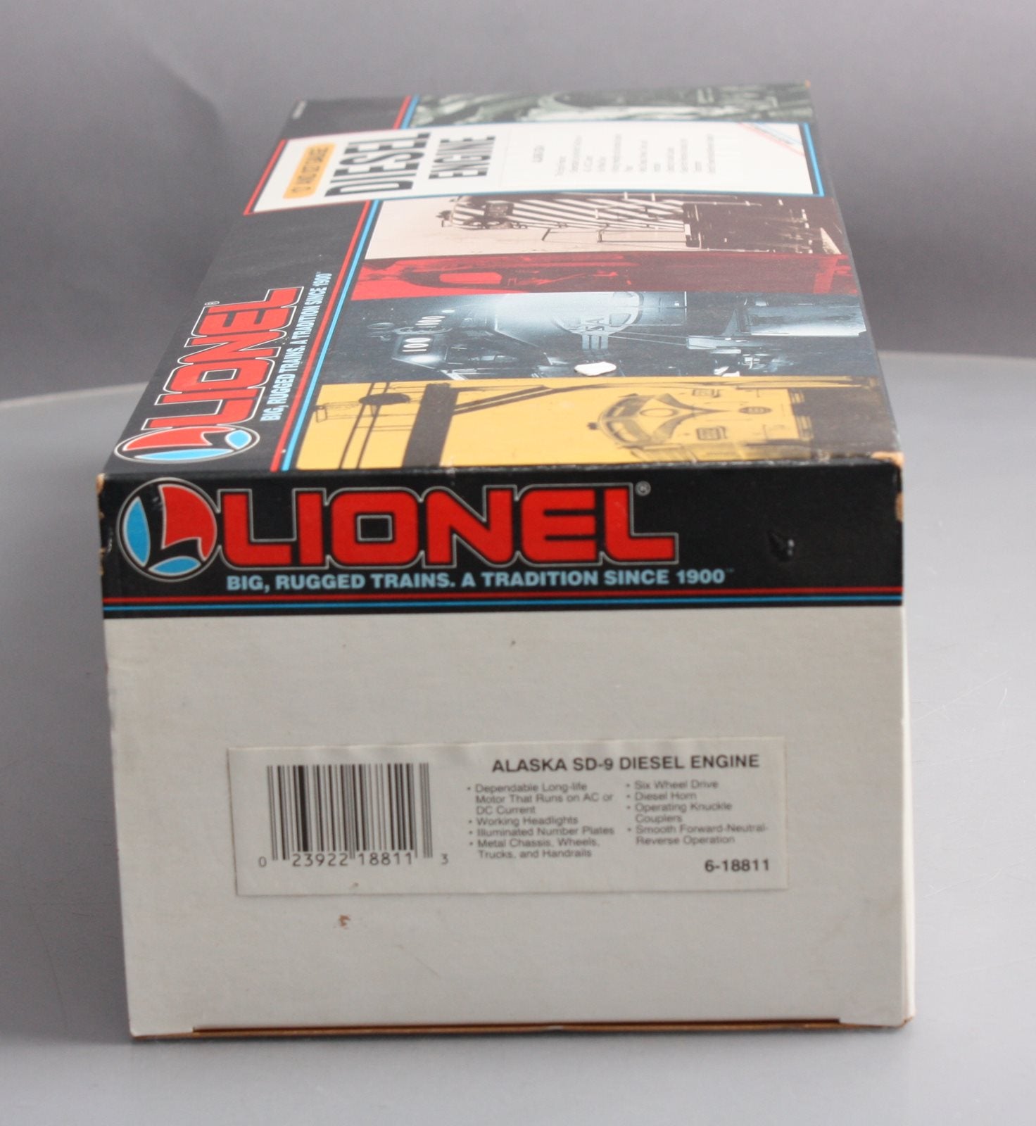 Lionel 6-18811 O Gauge Alaska SD-9 Diesel Engine #8811 LN/Box