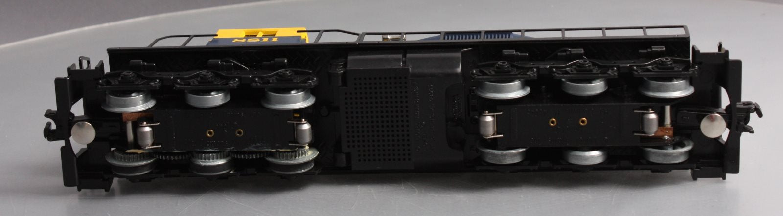 Lionel 6-18811 O Gauge Alaska SD-9 Diesel Engine #8811 LN/Box