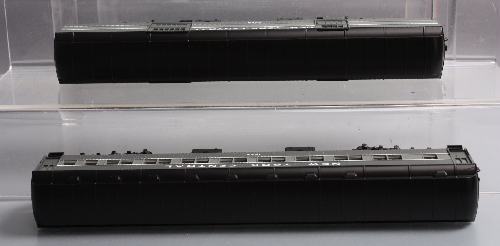 American Flyer 6-48991 S New York Central Heavyweight Passenger Car (Set of 2) LN/Box