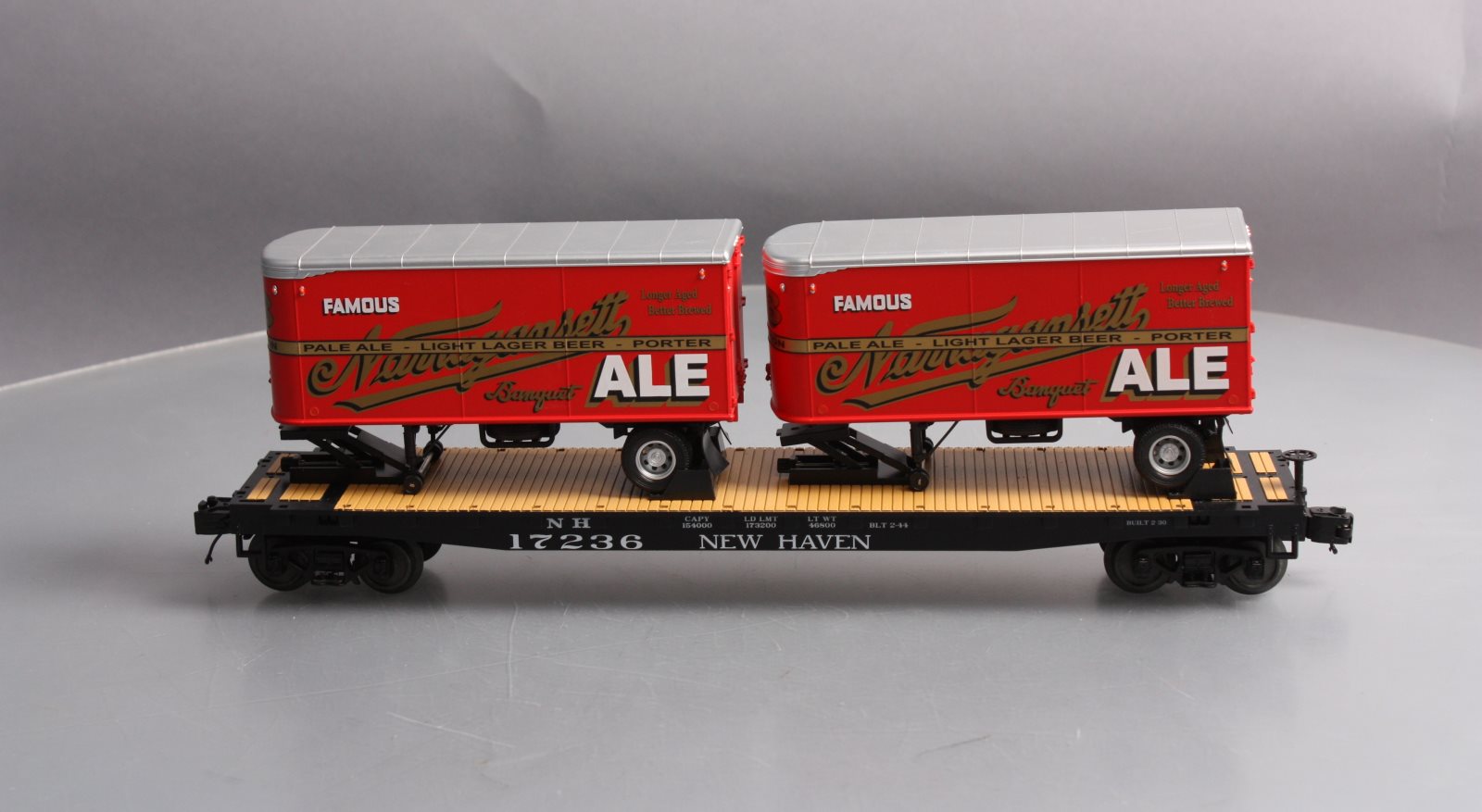 MTH 20-95126 Narragansett Ale Flat Car #17236 with 2 PUP Trailers