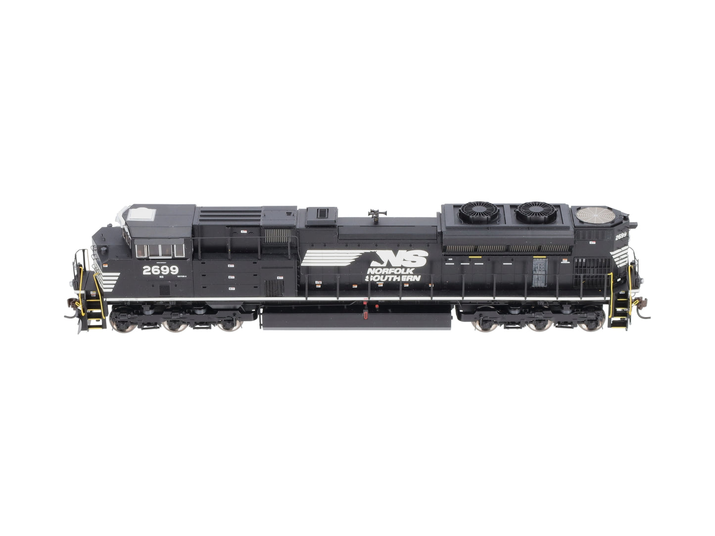 Athearn G68536 HO Scale Norfolk Southern SD70M-2 Diesel Locomotive #2699