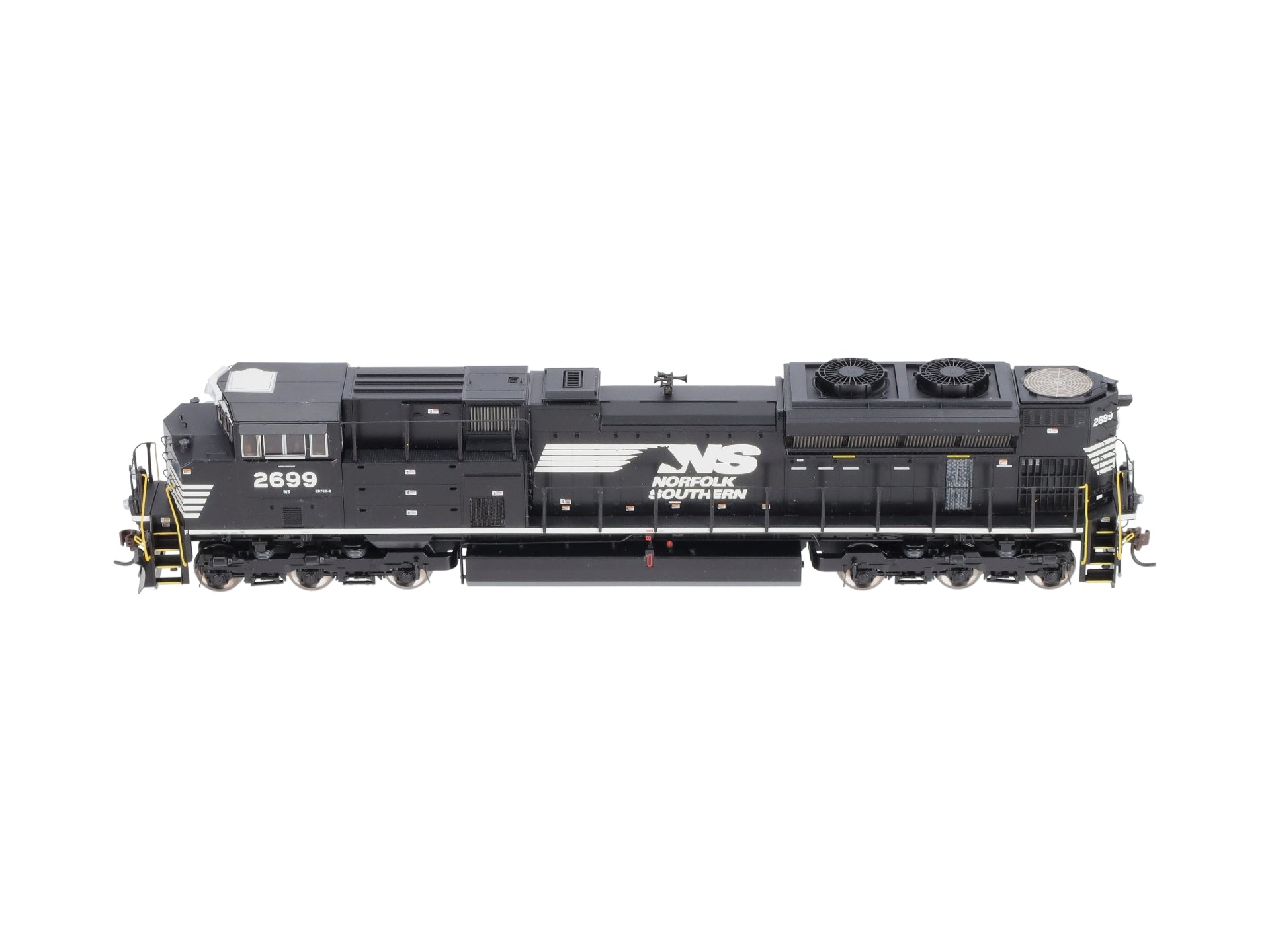 Athearn G68536 HO Scale Norfolk Southern SD70M-2 Diesel Locomotive #2699