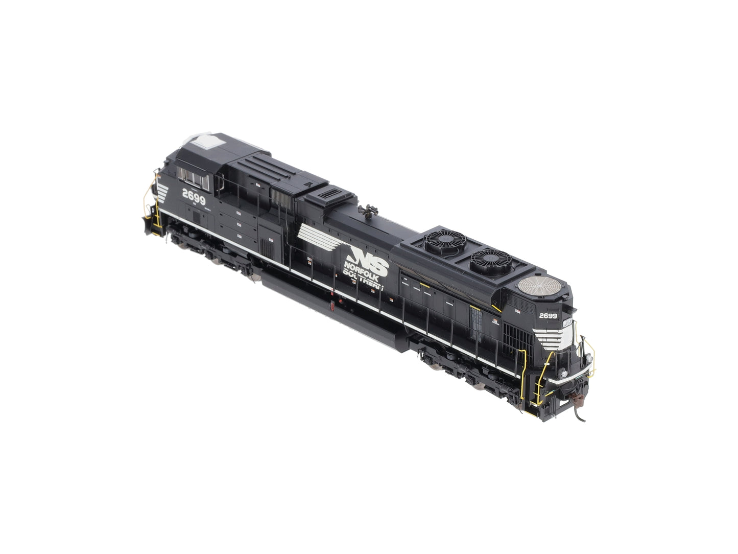 Athearn G68536 HO Scale Norfolk Southern SD70M-2 Diesel Locomotive #2699
