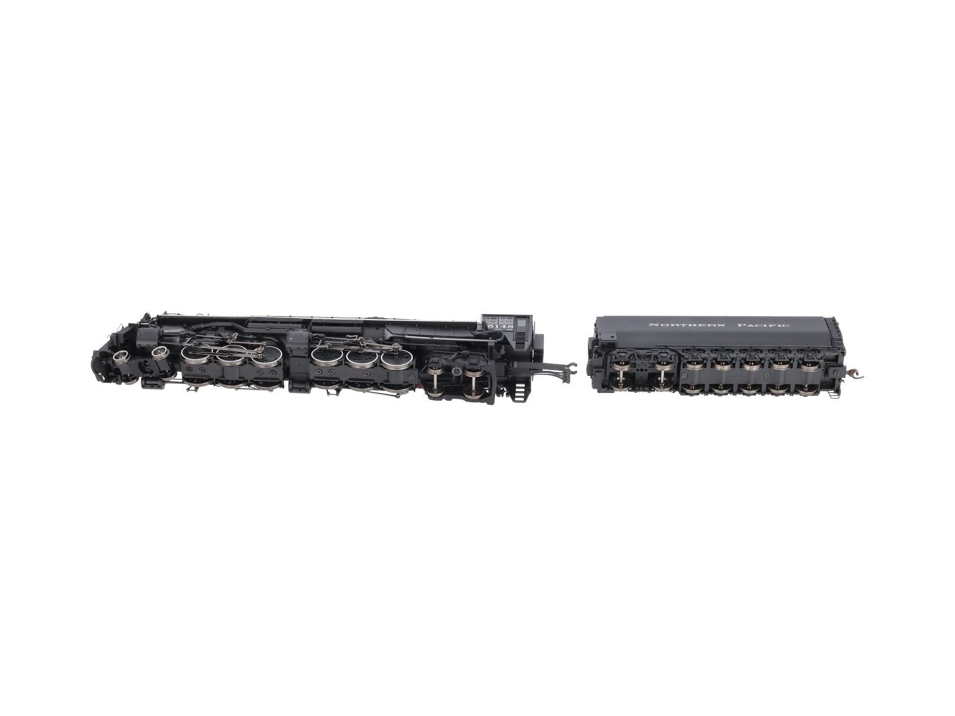 Athearn G97235 HO NP Challenger 4-6-6-4 Steam Locomotive w/DC