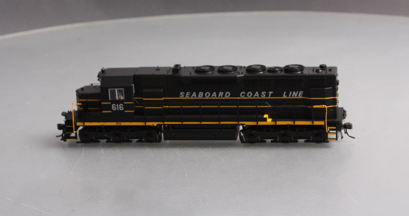 Atlas 10000285 HO SCL SDP35 Low Nose Diesel Locomotive #616