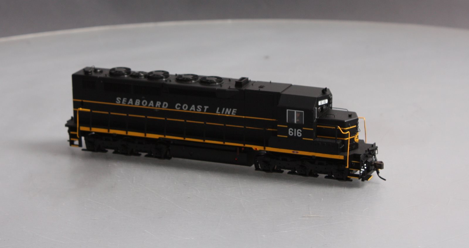 Atlas 10000285 HO SCL SDP35 Low Nose Diesel Locomotive #616
