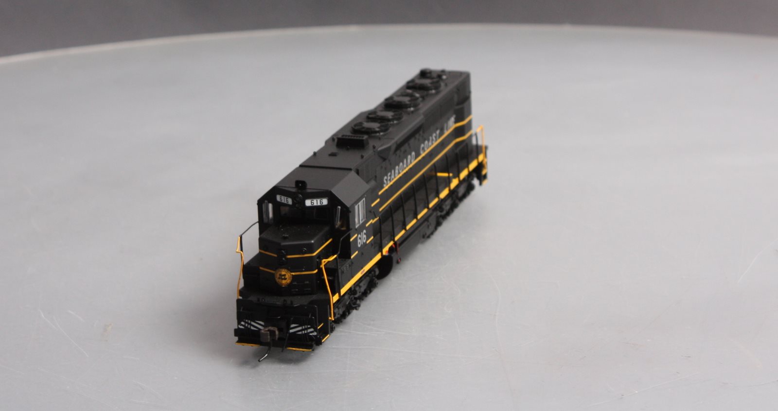 Atlas 10000285 HO SCL SDP35 Low Nose Diesel Locomotive #616