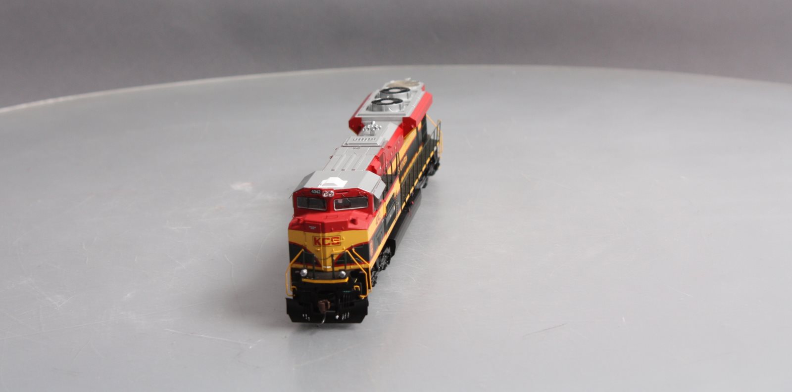 Athearn G68517 HO Kansas City Southern SD70ACe Diesel Locomotive #4042