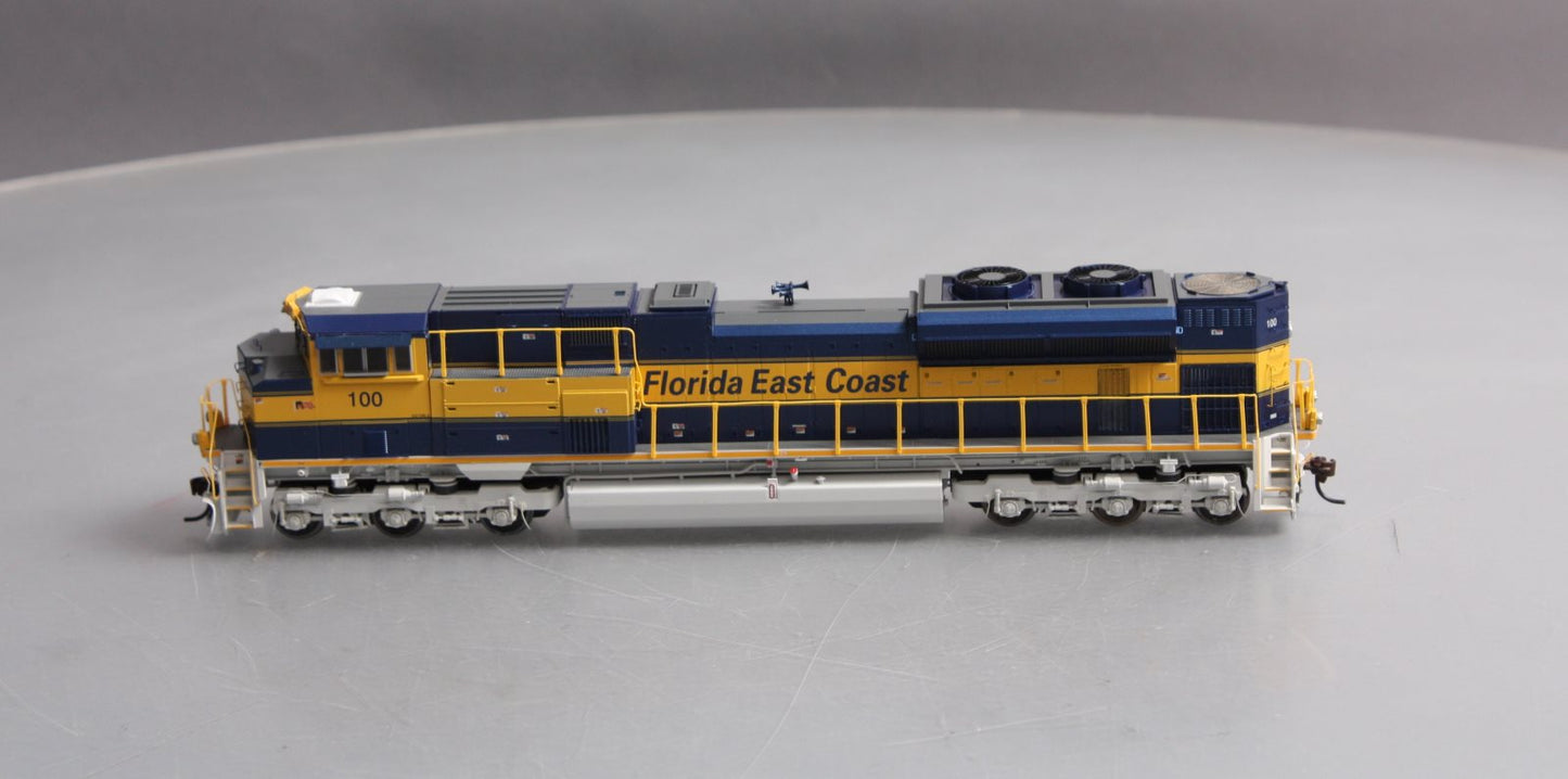 Athearn G68629 HO Florida East Coast SD70M-2 Diesel Locomotive #100 w/DCC&Sound LN/Box