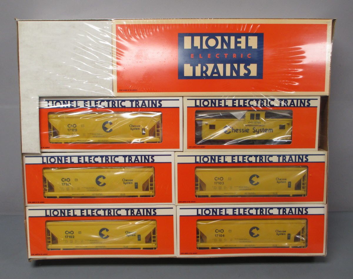 Lionel 6-11705 O Gauge Chessie System Diesel Freight Train Set MT/Box