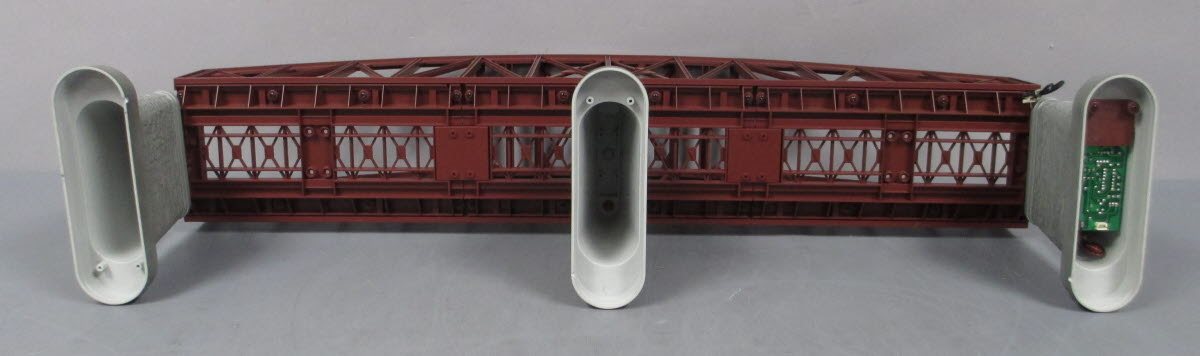 MTH 40-1031 O Gauge 30 Inch Rust Colored Steel Arch Bridge w/ Piers NIB
