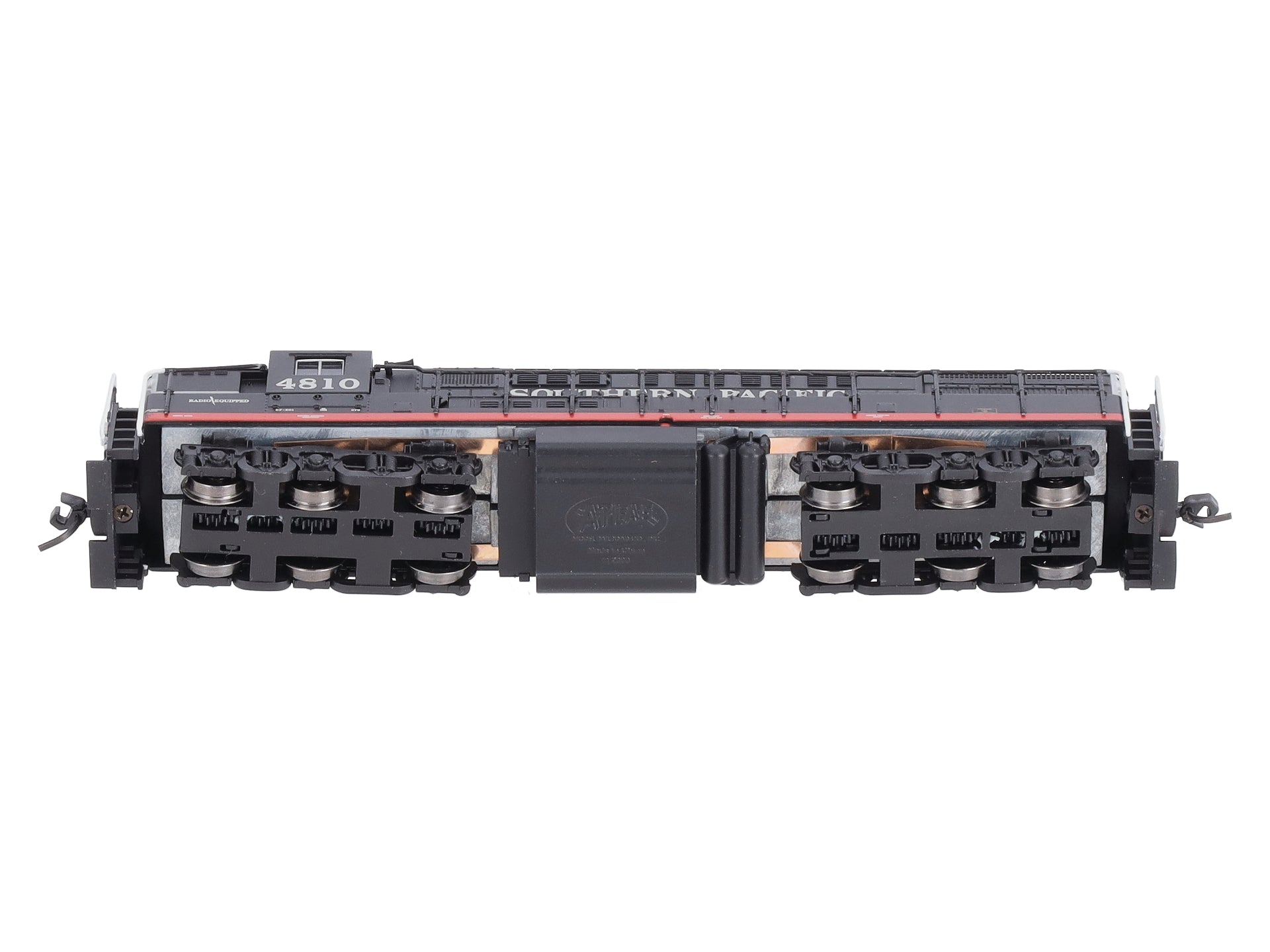 Atlas 40002828 N TRAIN MASTER Southern Pacific Diesel Locomotive # 4810 w/ DCC