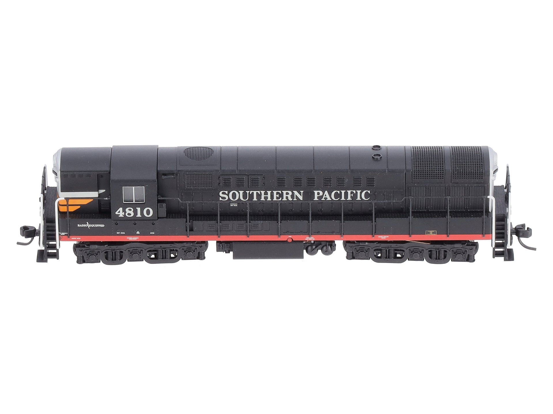 Atlas 40002828 N TRAIN MASTER Southern Pacific Diesel Locomotive # 4810 w/ DCC