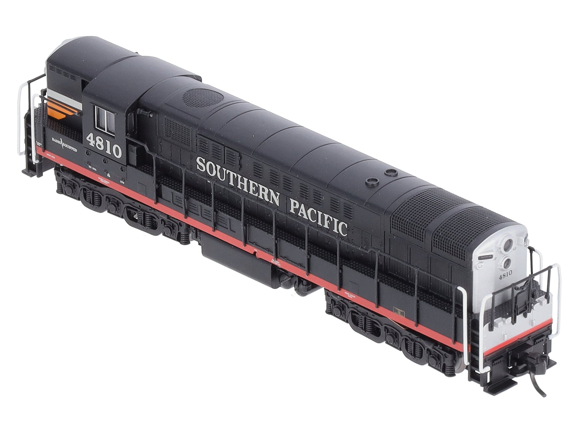 Atlas 40002828 N TRAIN MASTER Southern Pacific Diesel Locomotive # 4810 w/ DCC