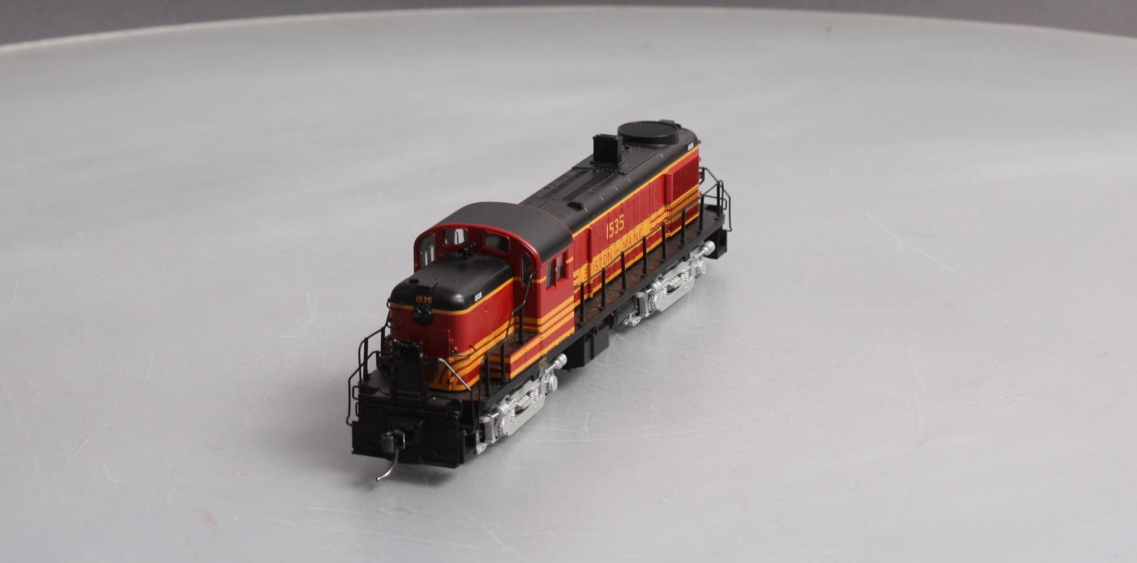 Atlas 10001951 HO Scale Boston & Maine Alco RS-3 Diesel Engine #1535 w/DCC & Snd
