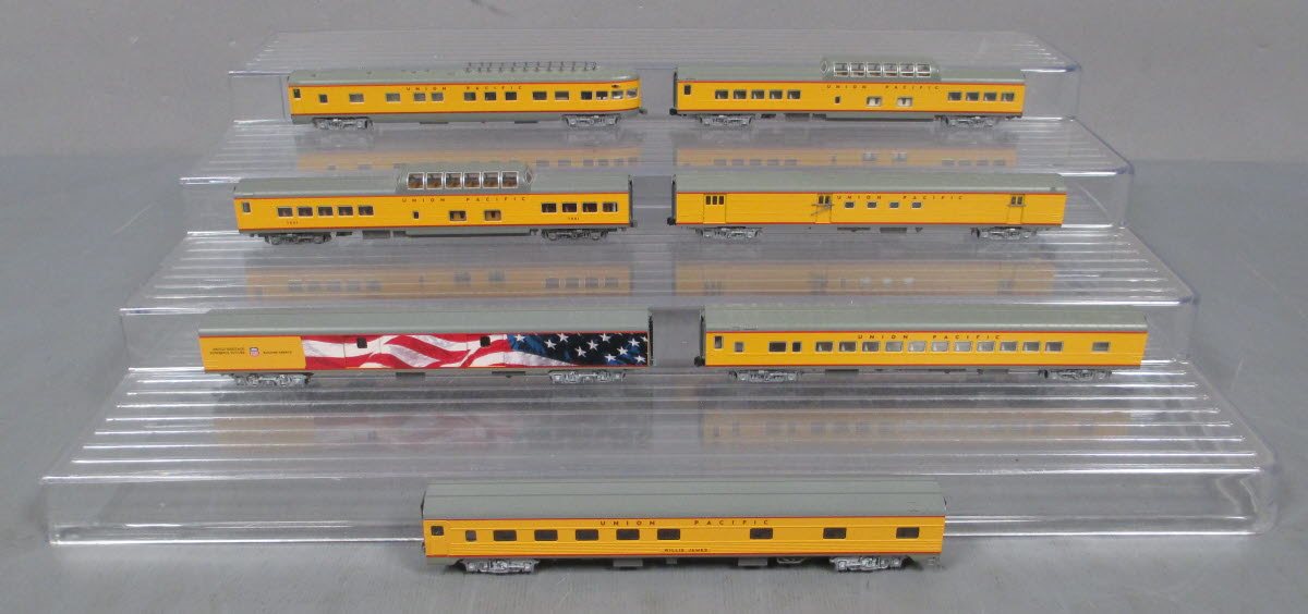 Kato 106-086 N Union Pacific Excursion Train Set (Set of 7) LN/Box