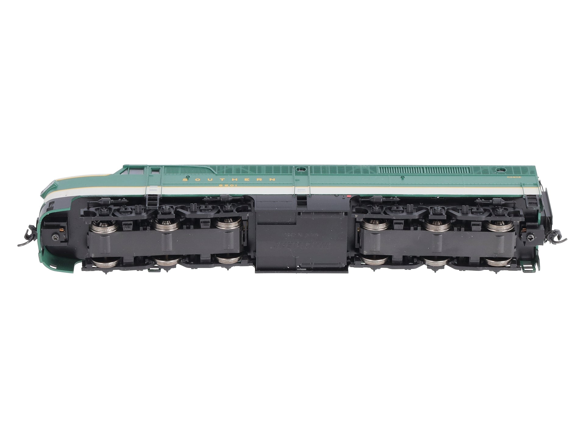 Walthers 910-20091 HO Southern Railway Alco PA Diesel Locomotive #6901 w/ DCC
