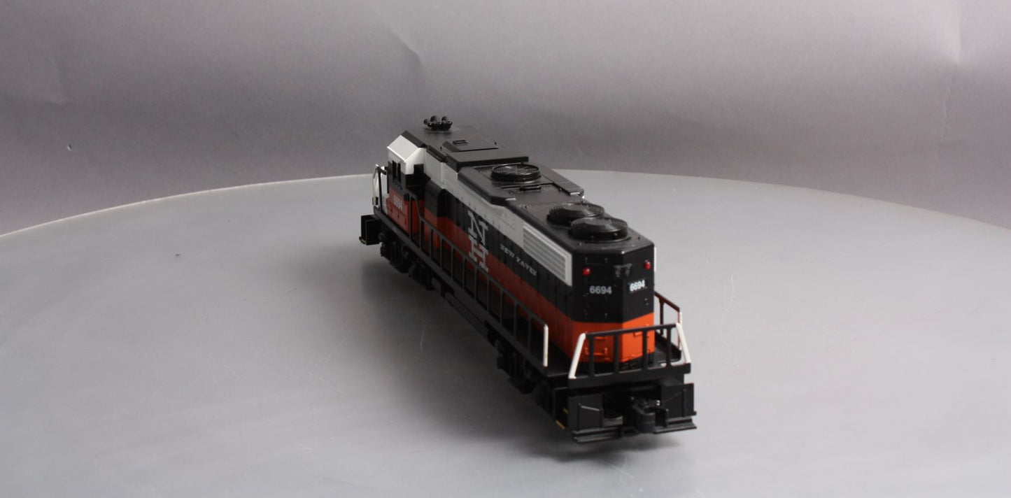 Williams 21209 O Gauge New Haven EMD GP38 Diesel Locomotive LN/Box