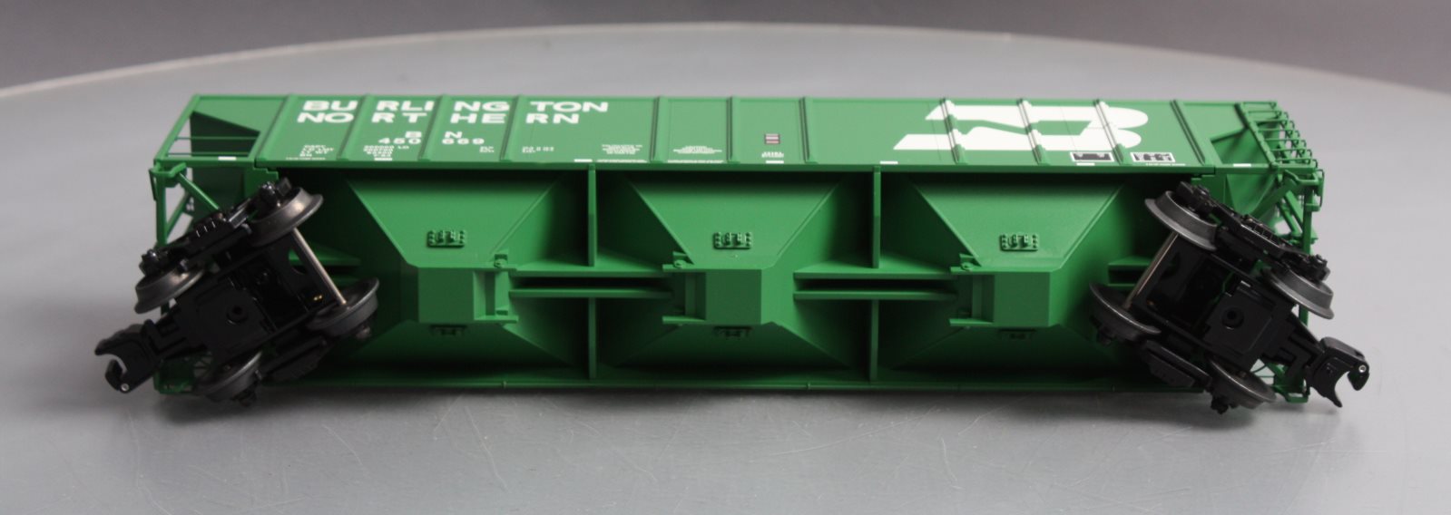 Lionel 6-17191 O Gauge Burlington Northern Covered Hopper #450669 LN