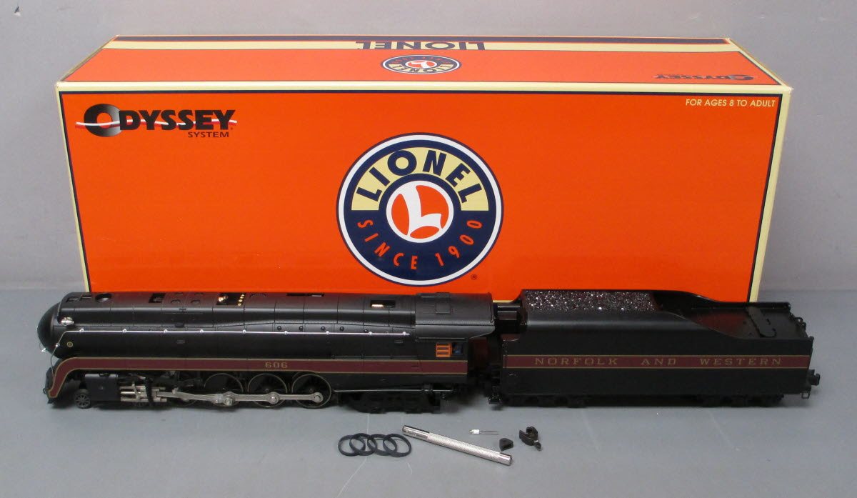Lionel 6-38026 O Gauge N&W 4-8-4 J-Class Steam Locomotive & Tender #606 LN/Box