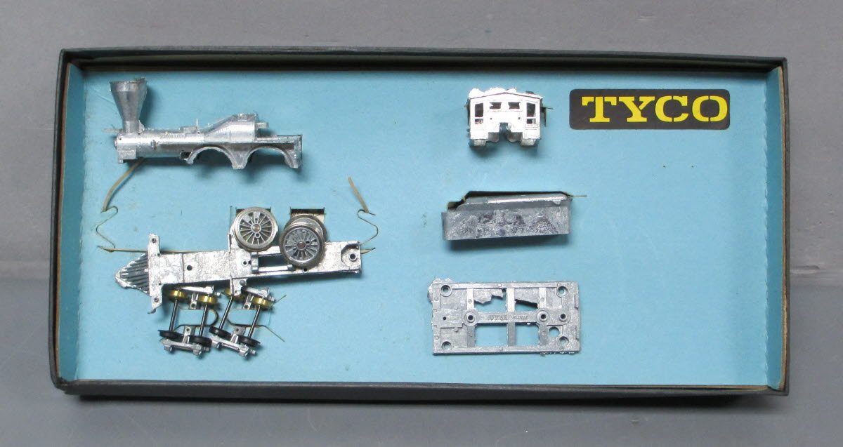 Tyco 210-1500 Vintage HO Scale The General Diecast Steam Locomotive Kit