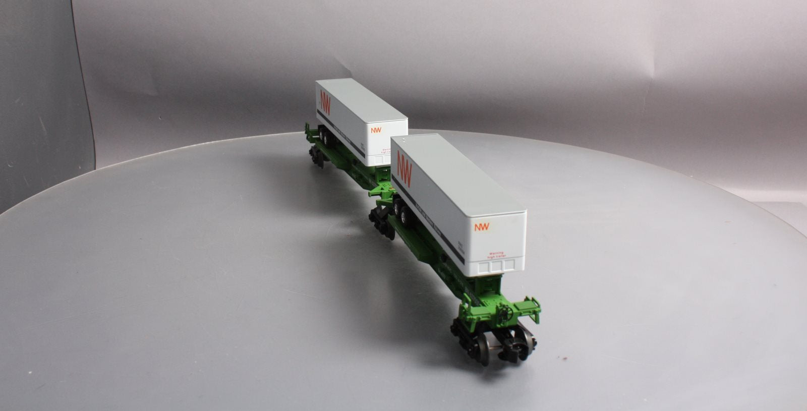 Lionel 6-52014 O Gauge Burlington Northern TTUX Flat Car with Trailers LN/Box