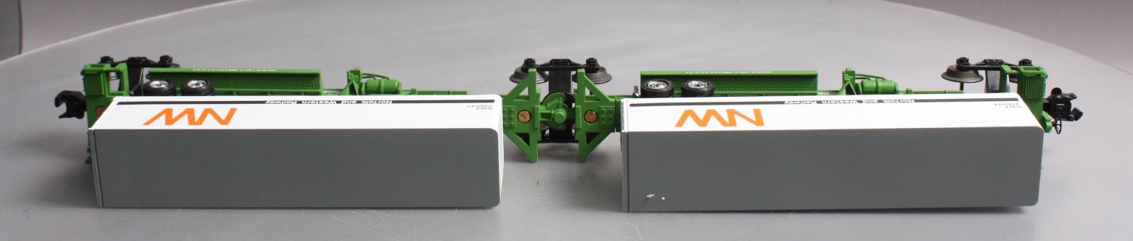 Lionel 6-52014 O Gauge Burlington Northern TTUX Flat Car with Trailers LN/Box