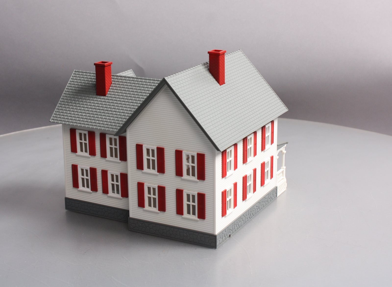 MTH 30-90042 O Gauge Farm House LN/Box