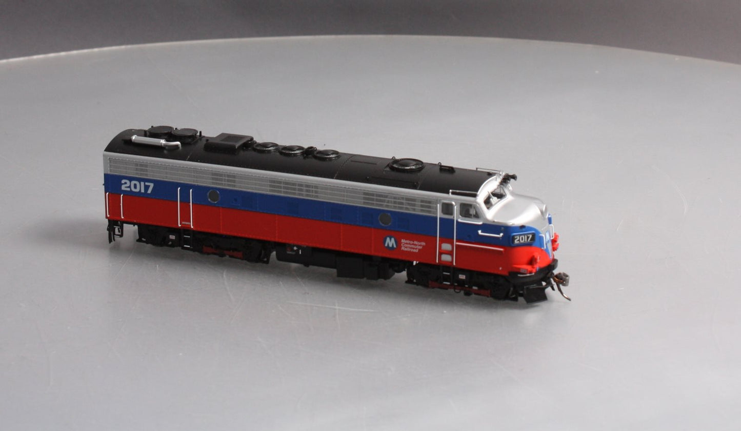 Rapido Trains 14108 HO Metro North EMD FL9 Rebuilt Diesel Locomotive #2017