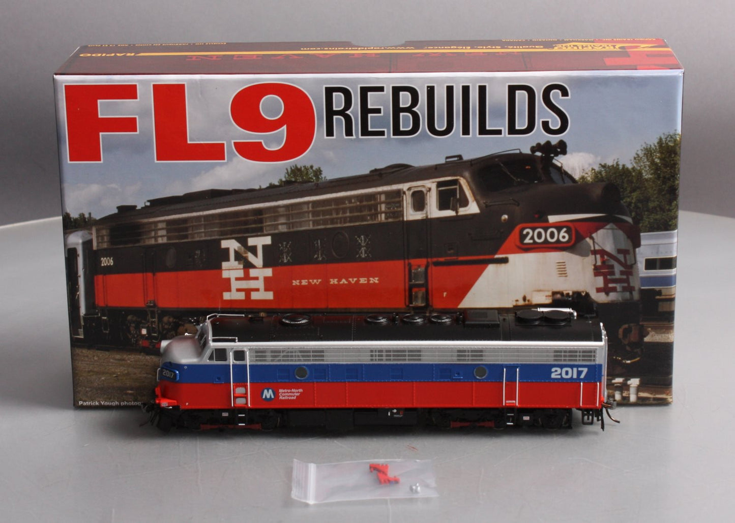 Rapido Trains 14108 HO Metro North EMD FL9 Rebuilt Diesel Locomotive #2017